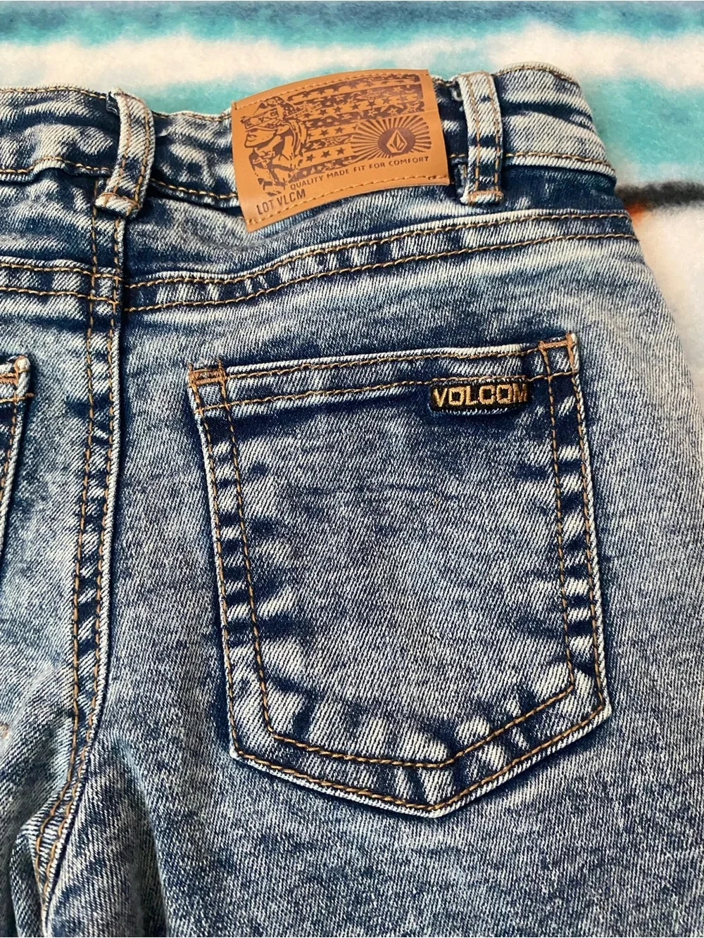 Volcom new tag